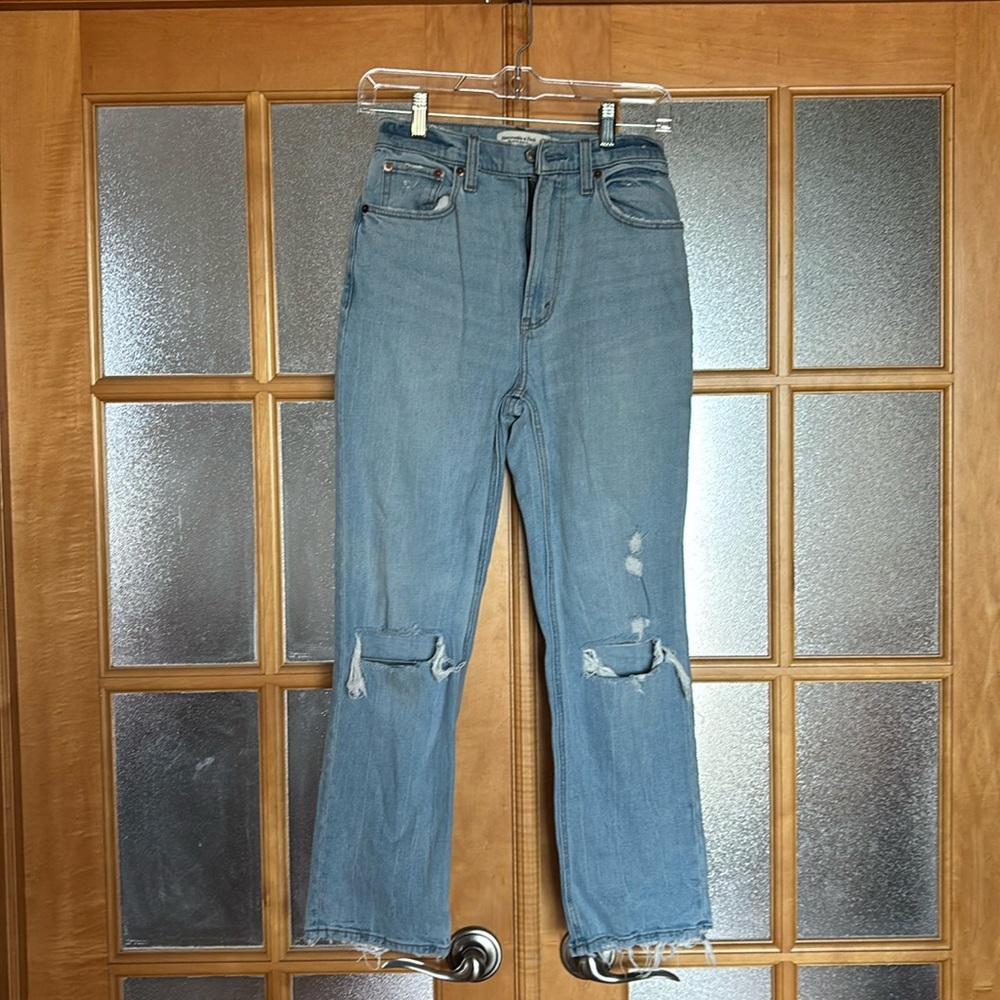 Abercrombie & Fitch ankle straight ultra high rise - like new!